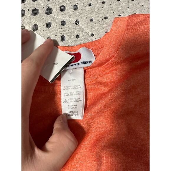 Dennys Tank Top NEW Youth Large - Picture 3 of 3